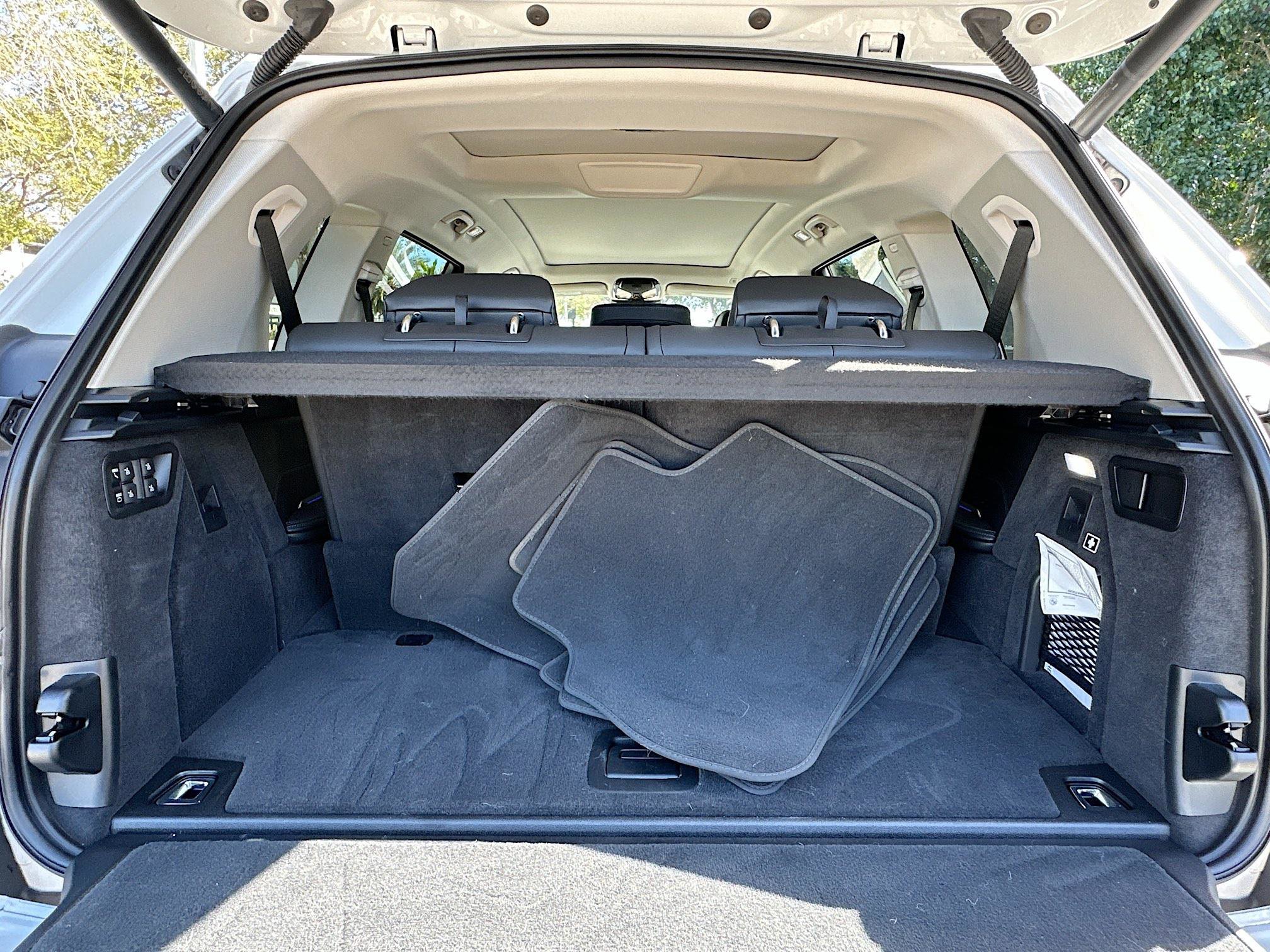 Certified 2024 BMW X7 xDrive40i w/ Parking Assistance Package image 27