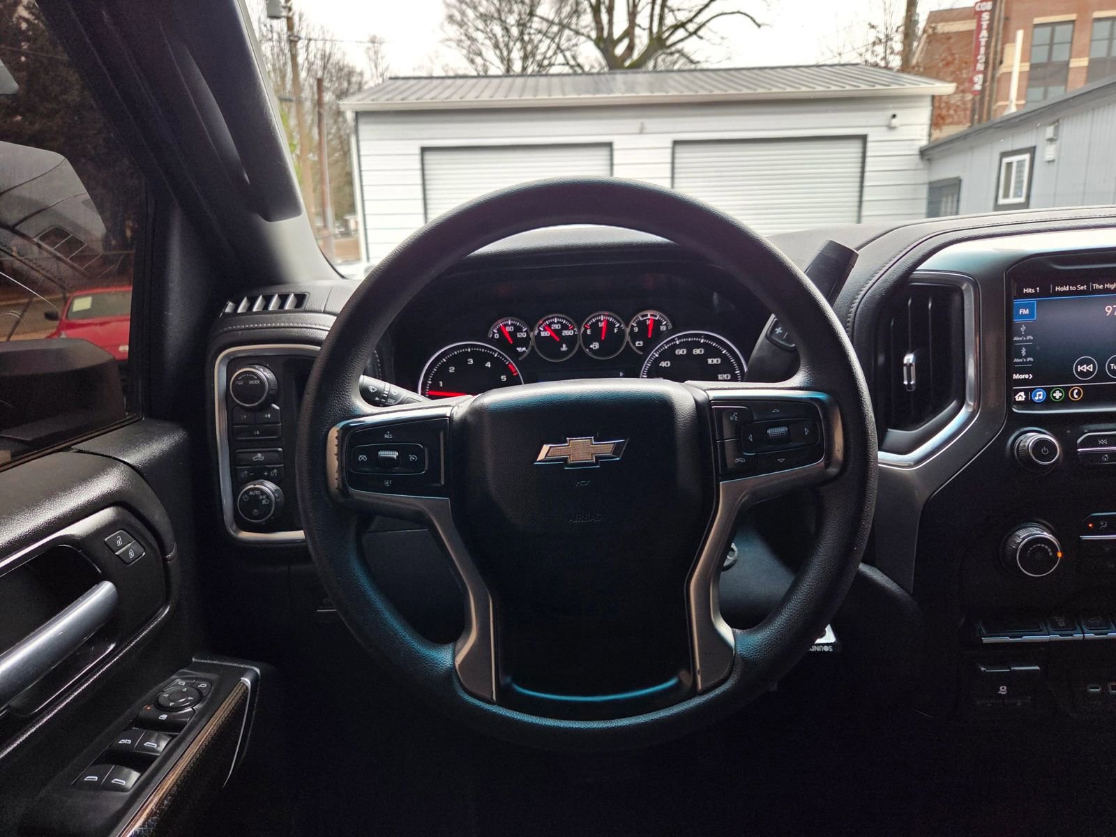 Used 2021 Chevrolet Silverado 2500 LT image 25