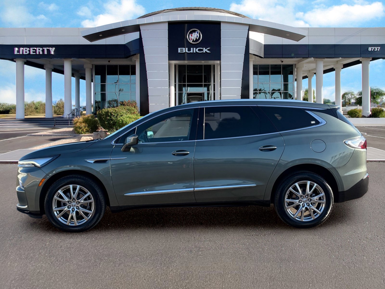 Used 2023 Buick Enclave Premium w/ Experience Buick Package AWD/4WD image 7