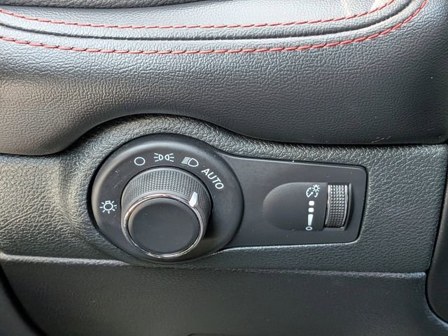 Used 2024 Dodge Durango GT AWD/4WD image 26