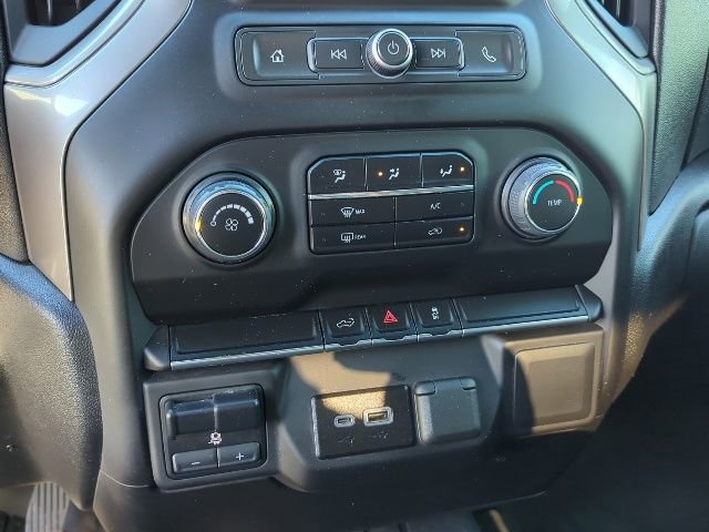 Used 2022 Chevrolet Silverado 2500 Custom w/ Custom Convenience Package image 8