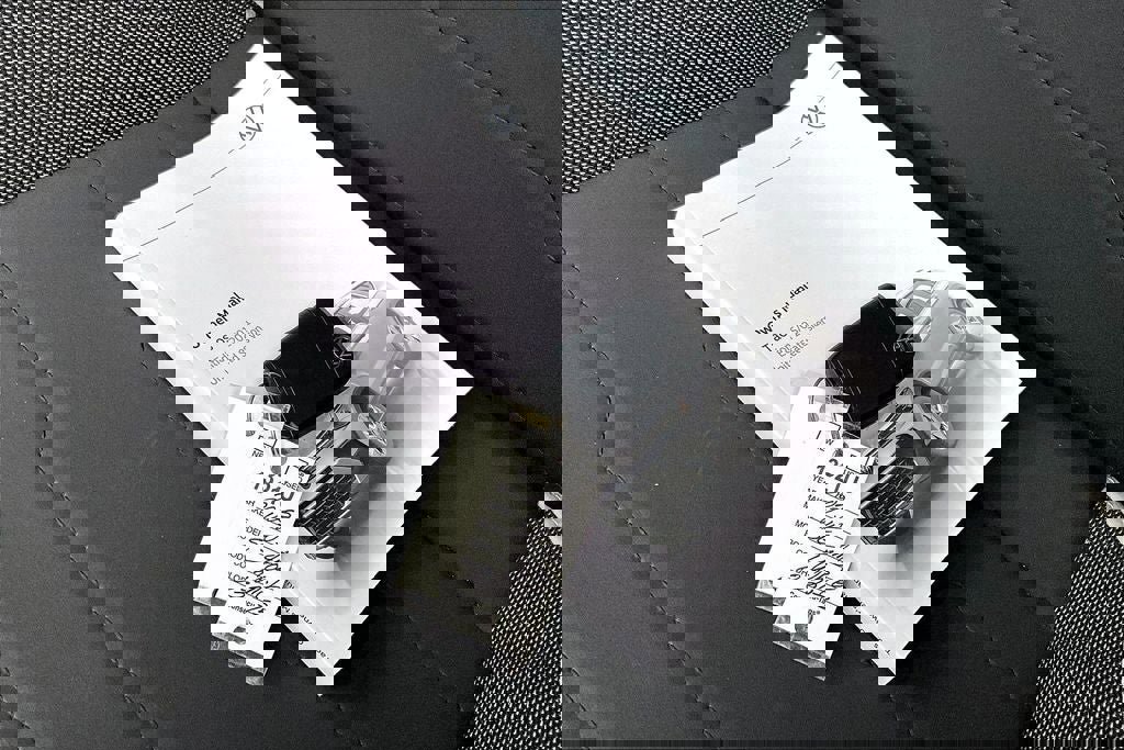 Certified 2025 Volkswagen Taos SE w/ Panoramic Sunroof Package image 11