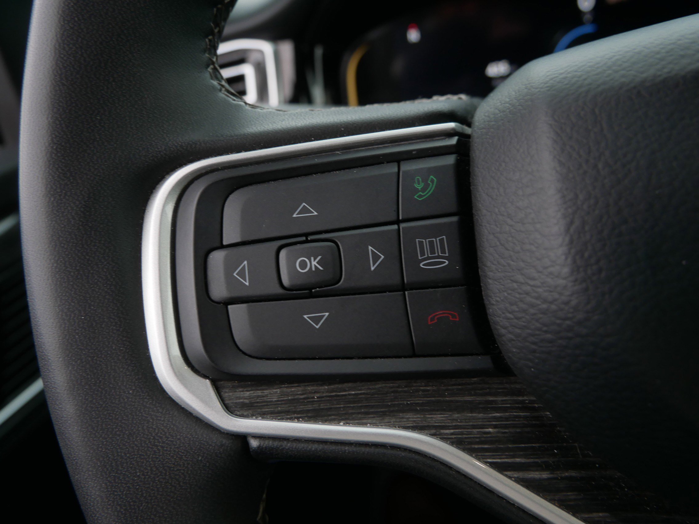 Used 2022 Jeep Wagoneer Series III w/ Rear Seat Video Group 1 image 27