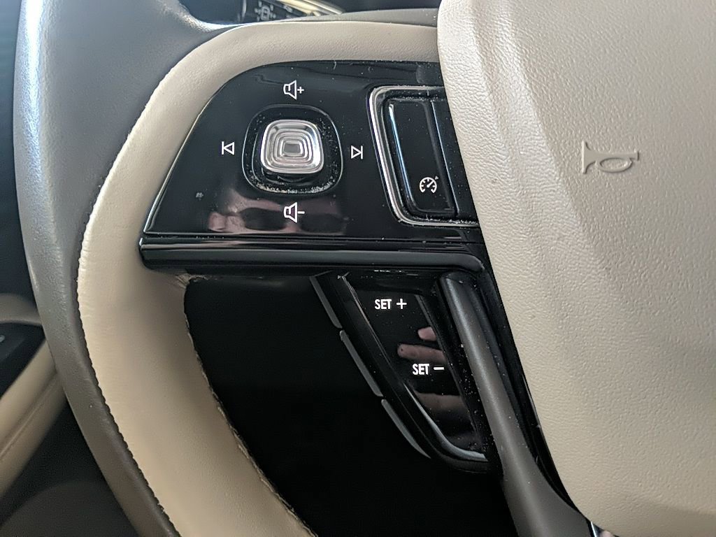 Certified 2022 Lincoln Corsair Reserve w/ Elements Package AWD/4WD image 16