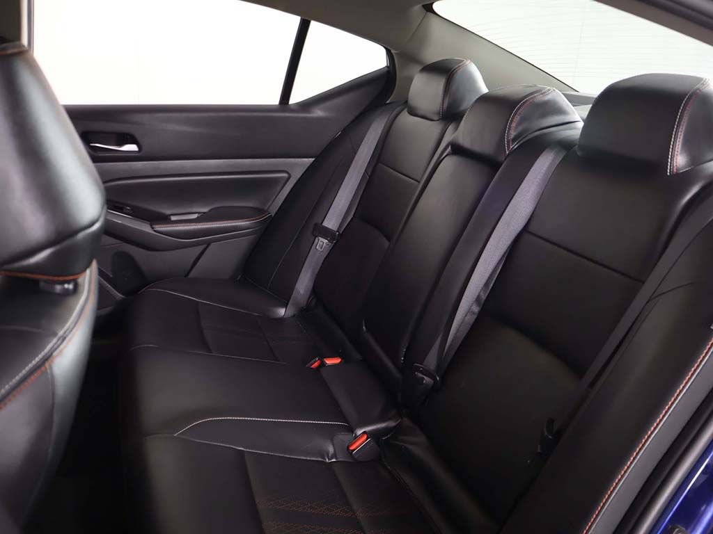 Used 2024 Nissan Altima 2.5 SR w/ SR Premium Package AWD/4WD image 33