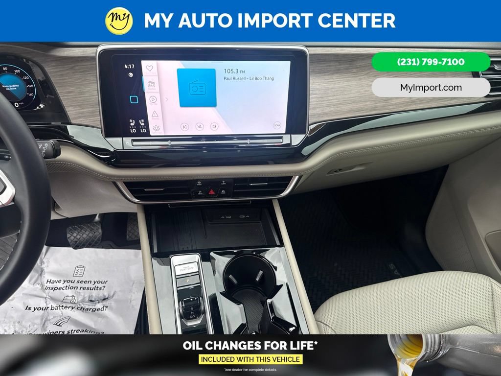 Used 2025 Volkswagen Atlas SEL AWD/4WD image 21