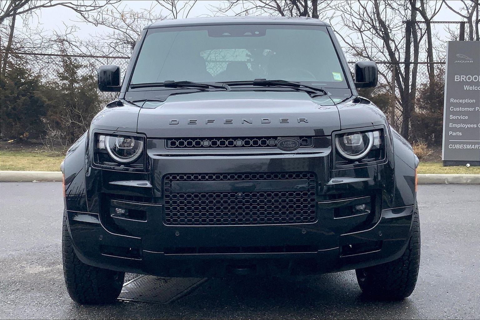 Certified 2026 Land Rover Defender 110 OCTA AWD/4WD image 3