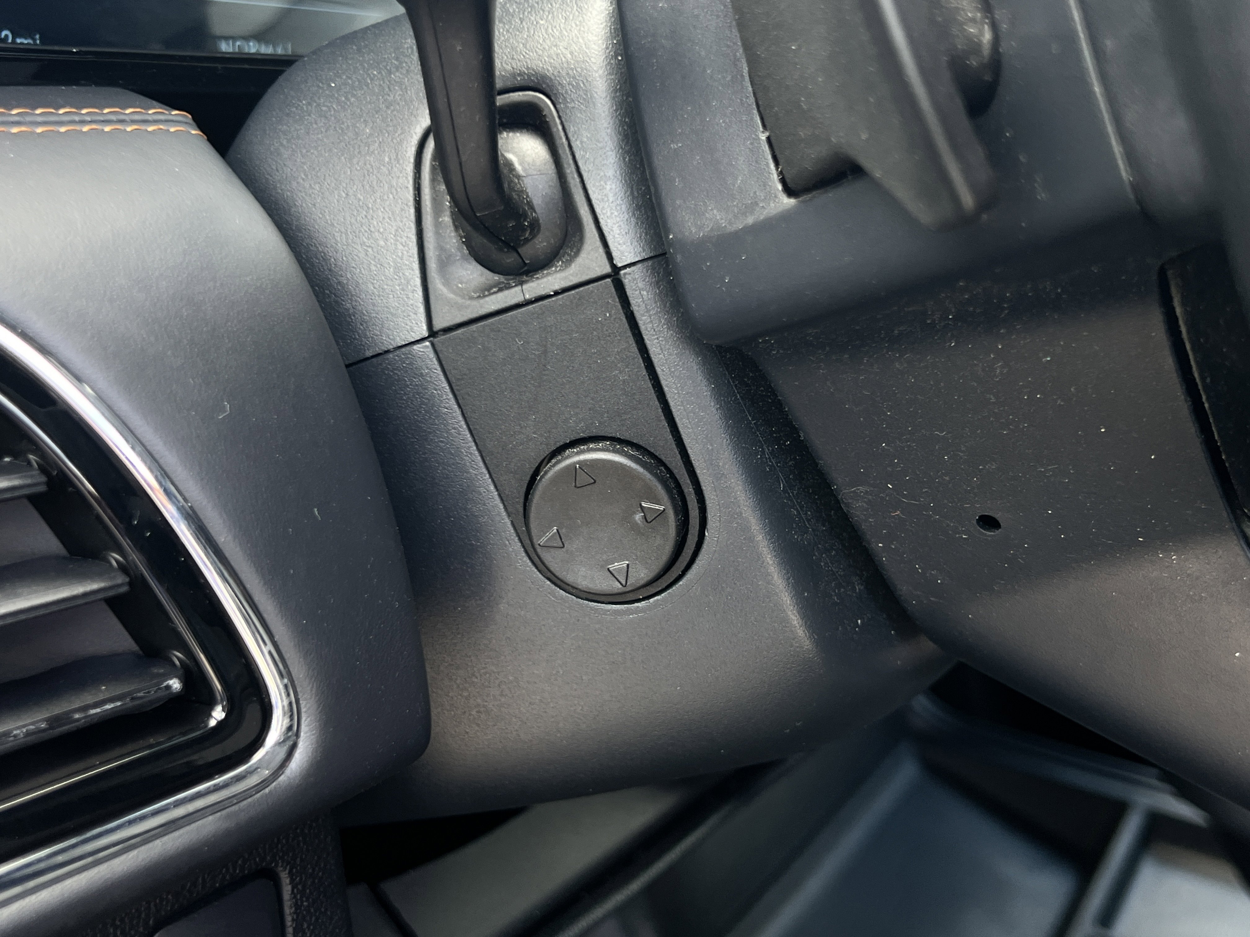 Used 2023 Lincoln Navigator Black Label AWD/4WD image 14