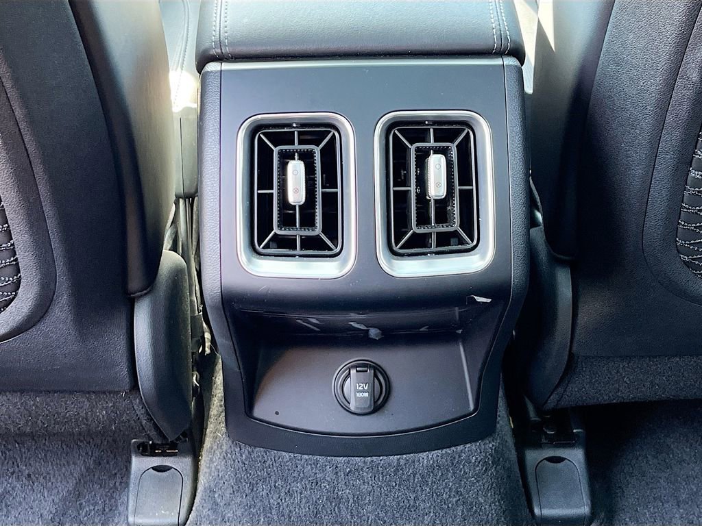 Certified 2025 Kia Sorento S w/ Panoramic Sunroof Package FWD image 32