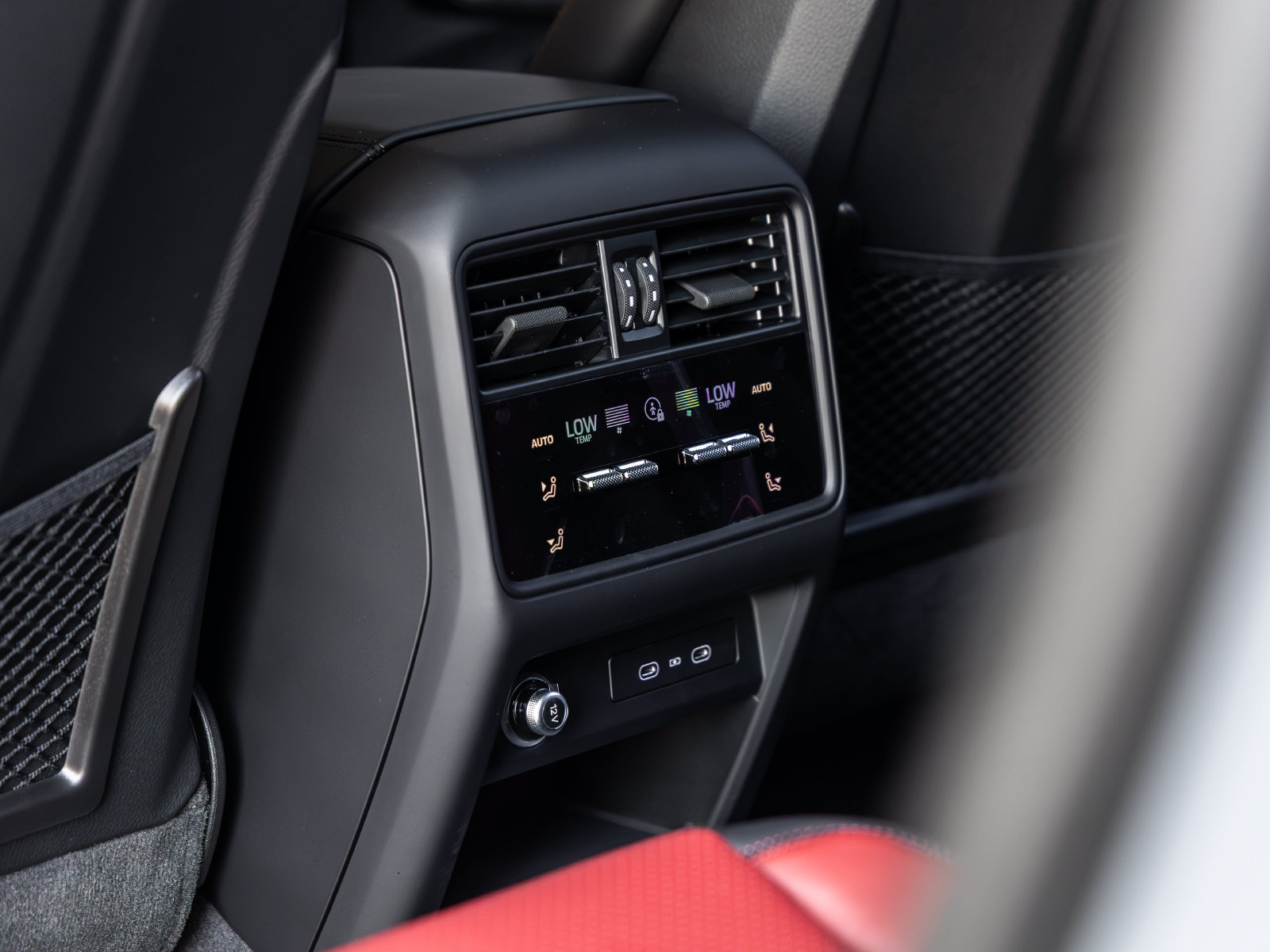 New 2026 Porsche Cayenne S AWD/4WD image 43