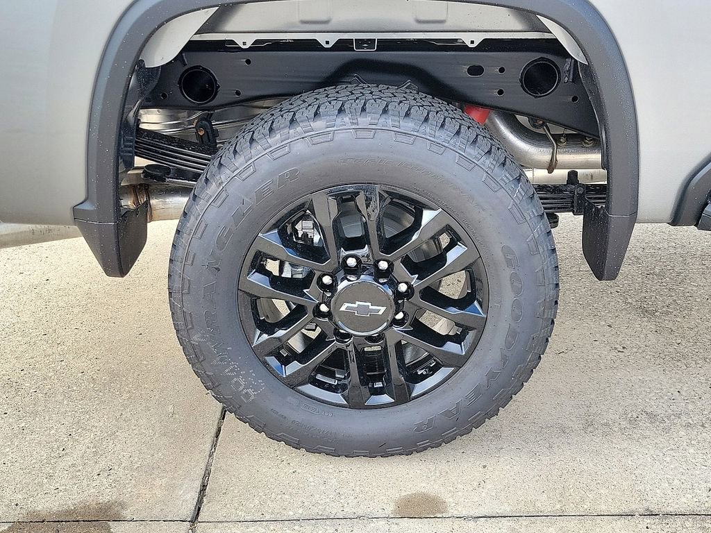 New 2025 Chevrolet Silverado 2500 Custom w/ Custom Value Package image 8