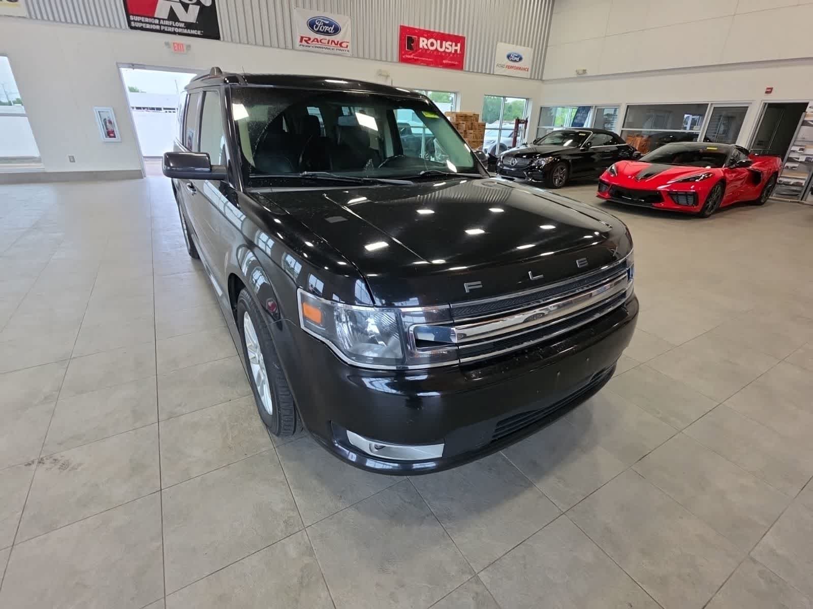 Used 2018 Ford Flex SEL w/ Equipment Group 202A AWD/4WD image 5