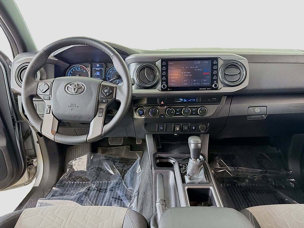 Used 2023 Toyota Tacoma TRD Sport image 23