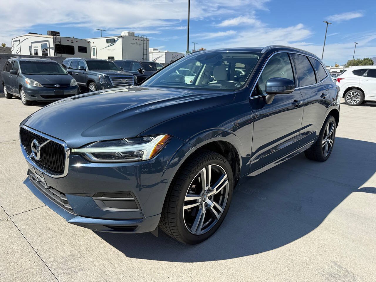 Used 2020 Volvo XC60 T5 Momentum w/ Protection Package Premier AWD/4WD image 7