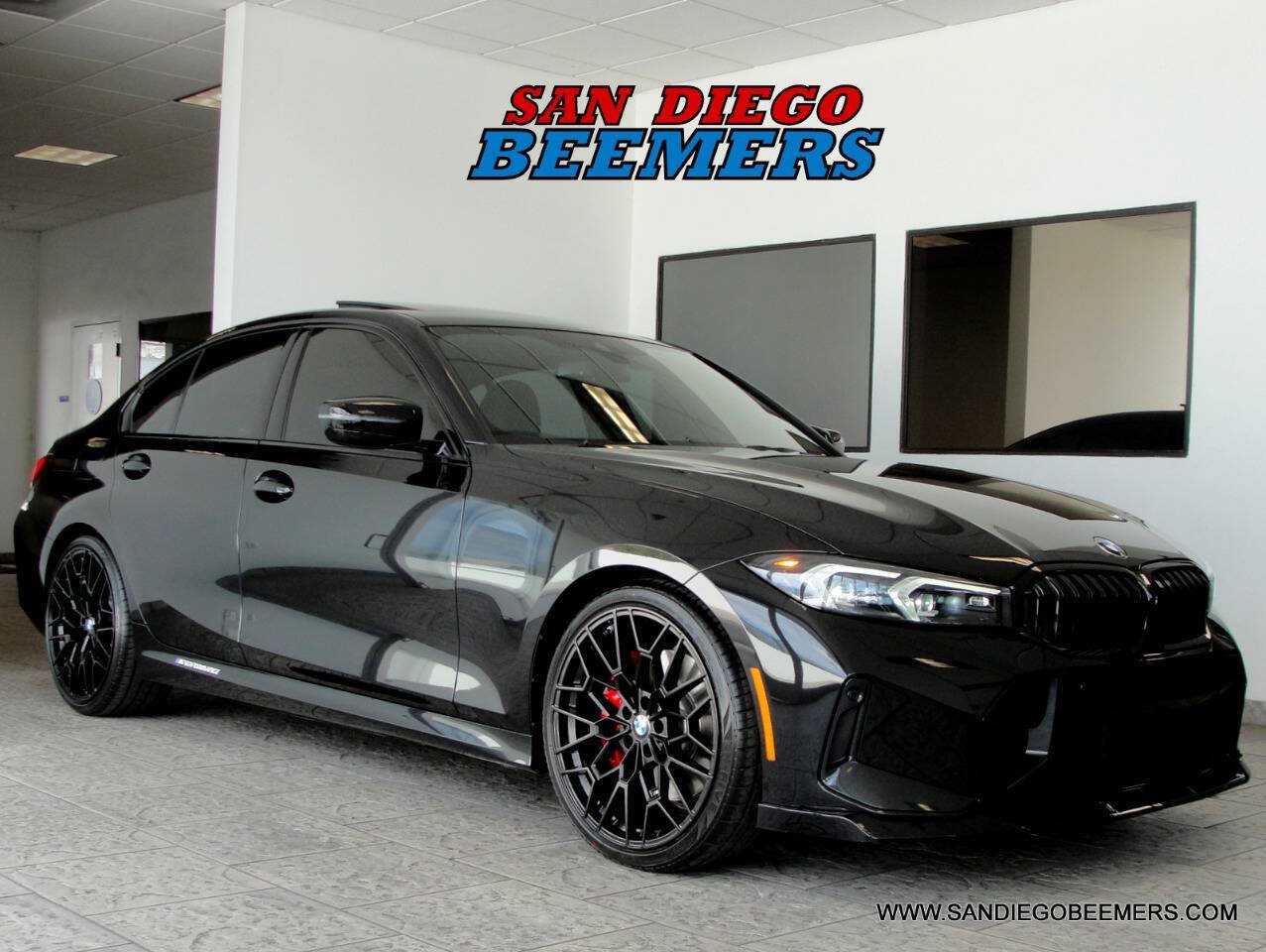 Used 2023 BMW 330i Sedan w/ M Sport Package RWD image 15