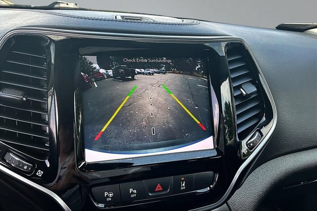 Used 2019 Jeep Cherokee Limited w/ Technology Group AWD/4WD image 14