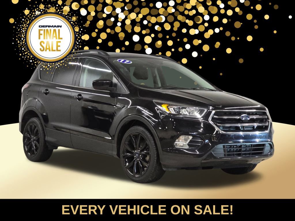 Used 2017 Ford Escape SE w/ SE Sport Appearance Package image 4