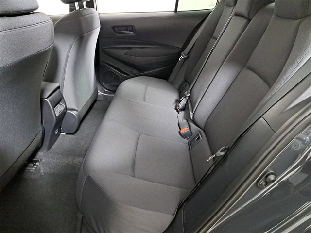 Used 2025 Toyota Corolla LE image 12