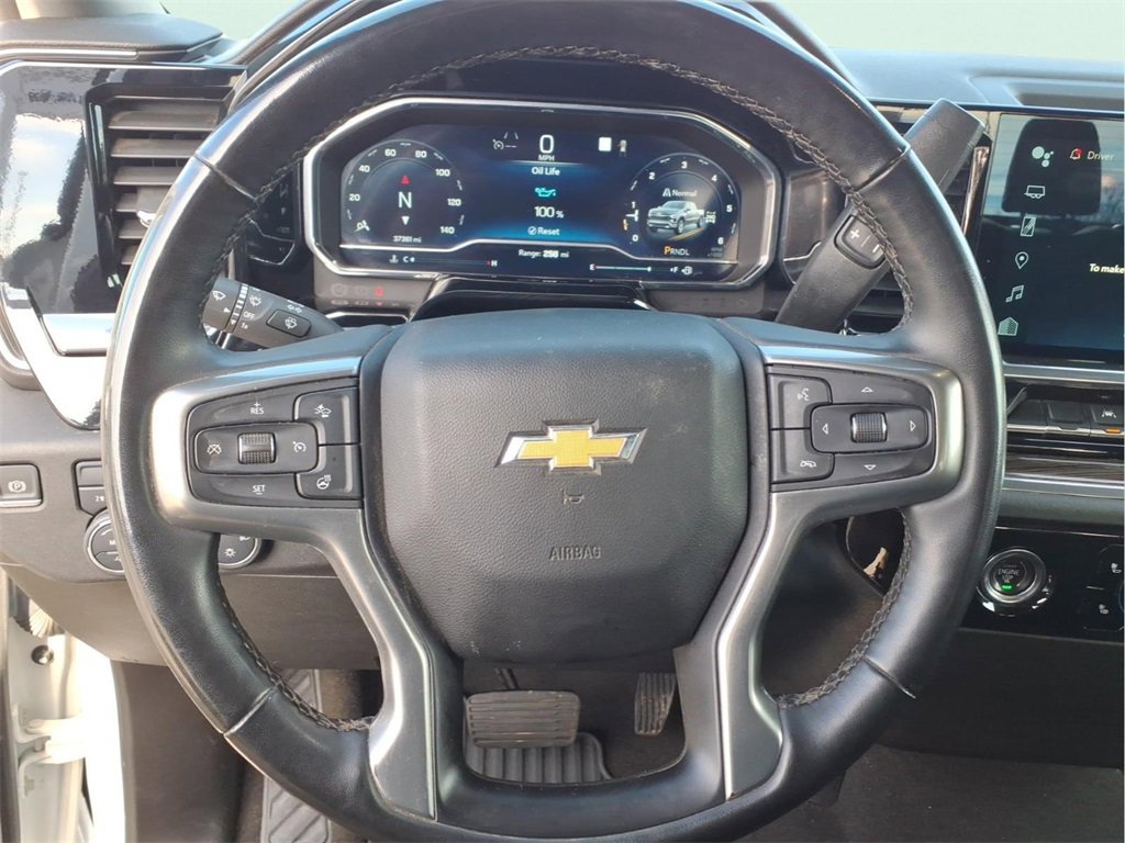 Used 2023 Chevrolet Silverado 1500 LT image 20