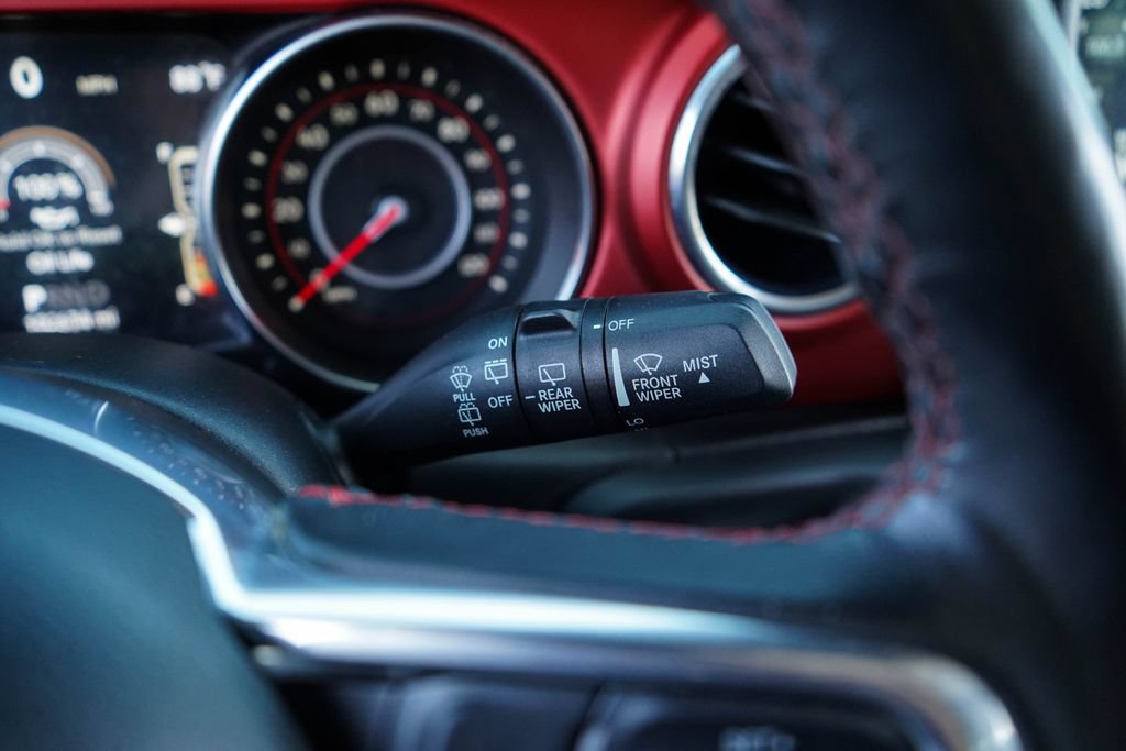 Used 2019 Jeep Wrangler Unlimited Rubicon AWD/4WD image 33