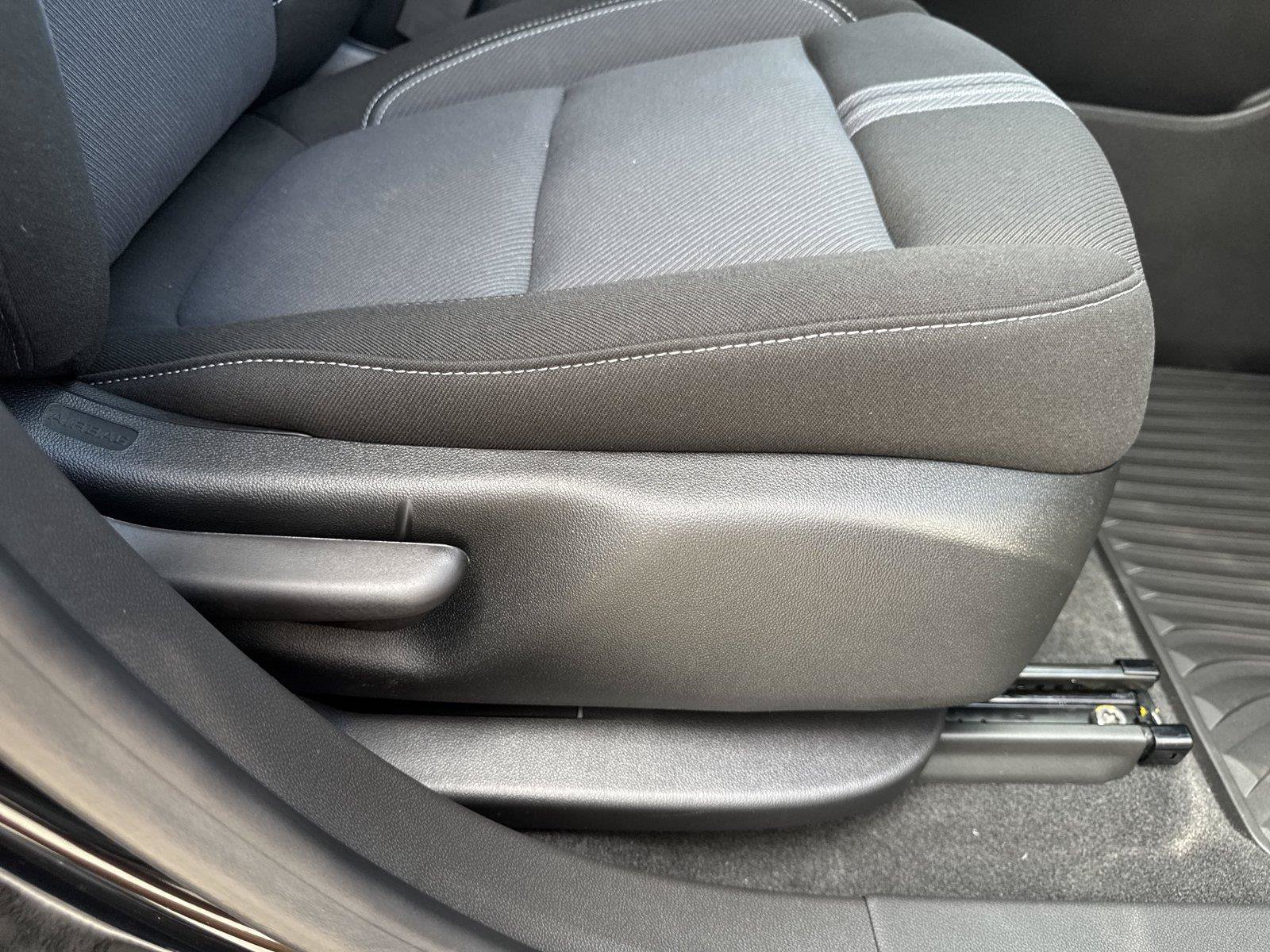 New 2026 Chevrolet Blazer LT w/ Convenience Package FWD image 37