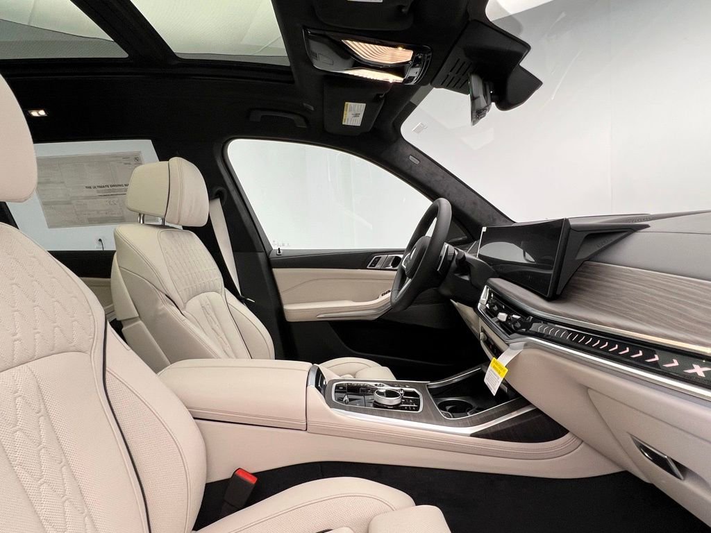 New 2026 BMW X7 xDrive40i image 6