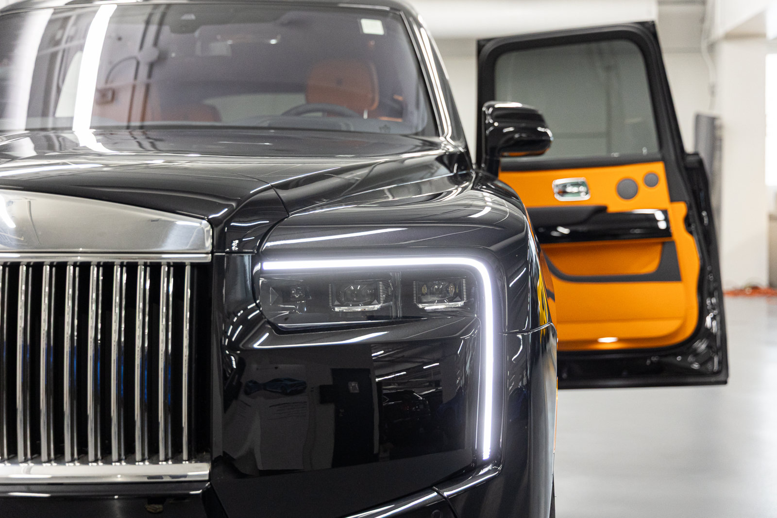 New 2027 Rolls-Royce Cullinan AWD/4WD image 25