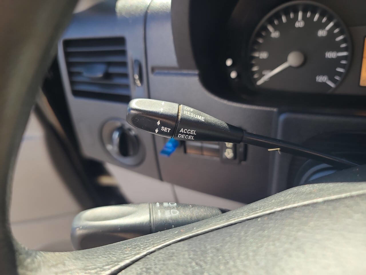 Used 2015 Freightliner Sprinter 3500 image 14