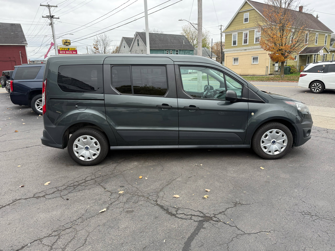 Used 2018 Ford Transit Connect XL image 4