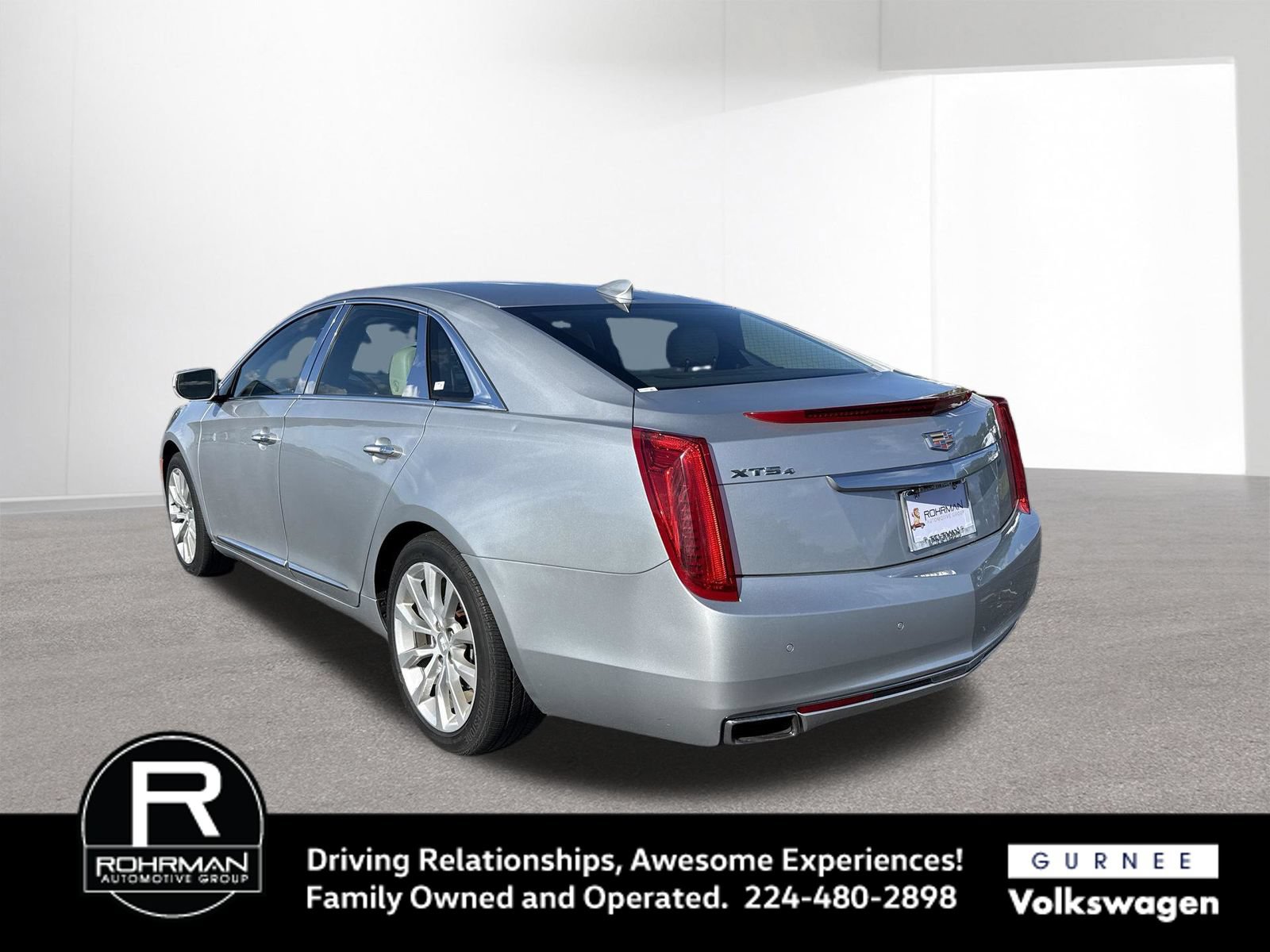 Used 2016 Cadillac XTS Luxury w/ Driver Awareness Package AWD/4WD image 6