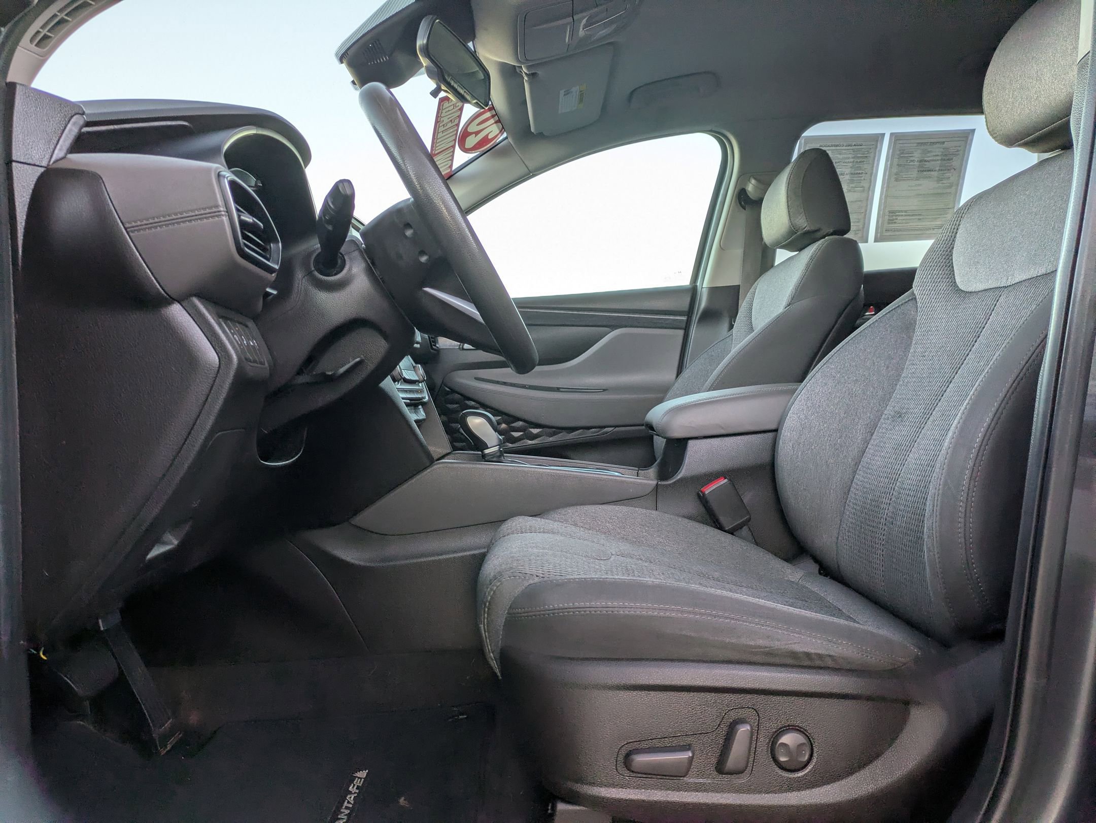 Used 2020 Hyundai Santa Fe SEL image 19