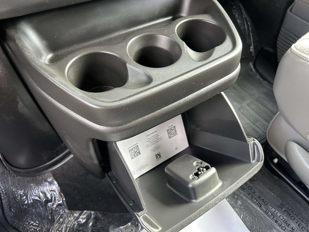 Used 2026 GMC Savana 3500 LT w/ LT Preferred Equipment Group RWD image 25