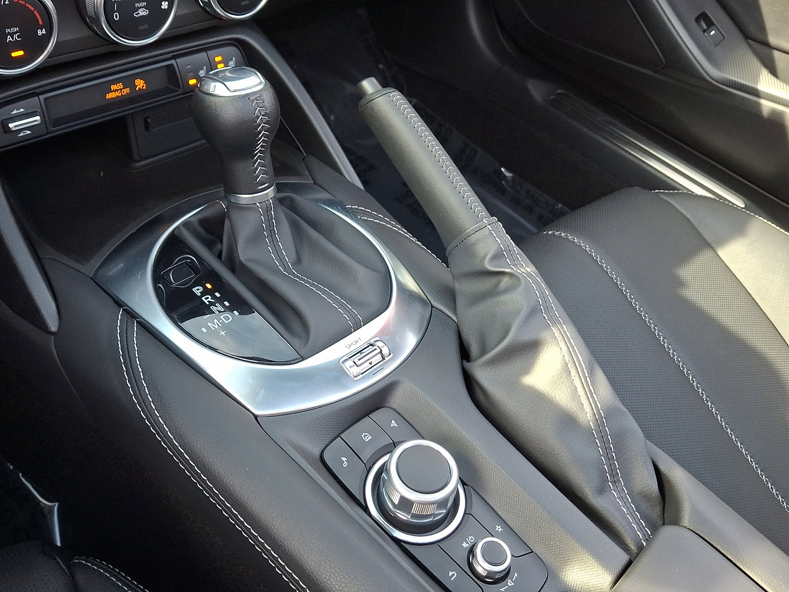 Used 2024 MAZDA MX-5 Miata RF Grand Touring w/ Weather Package image 13