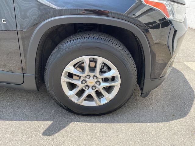 Used 2021 Chevrolet Traverse LS FWD image 41
