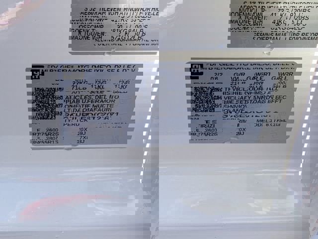 New 2026 GMC Sierra 1500 SLE image 38