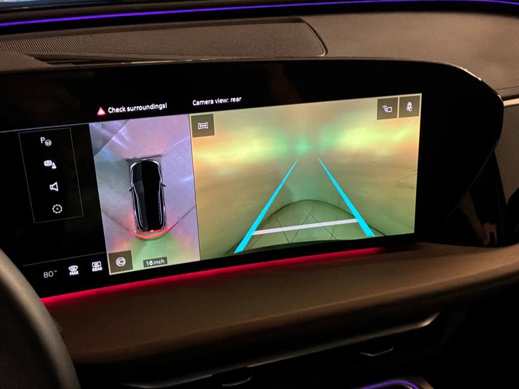 Certified 2025 Audi Q5 Premium w/ Convenience Package image 5