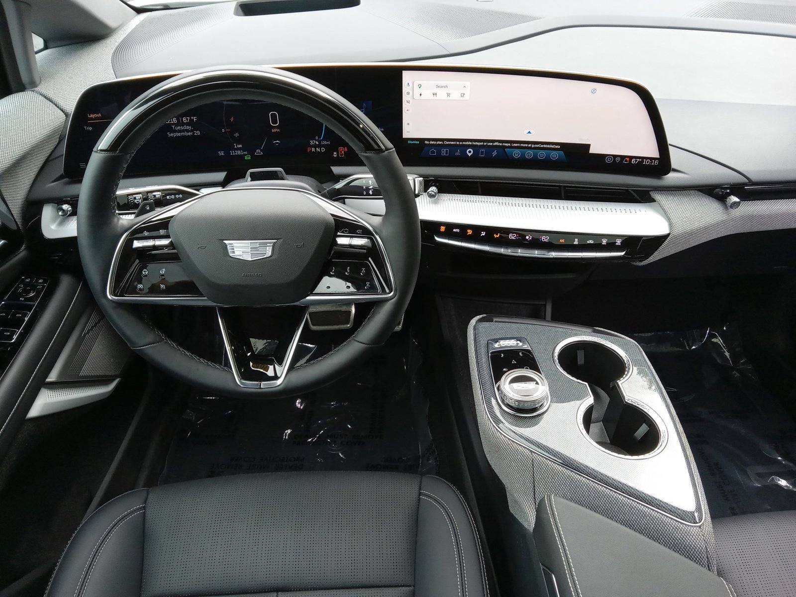 Used 2025 Cadillac Optiq Luxury 2 w/ LPO, Floor Liner Package AWD/4WD image 15