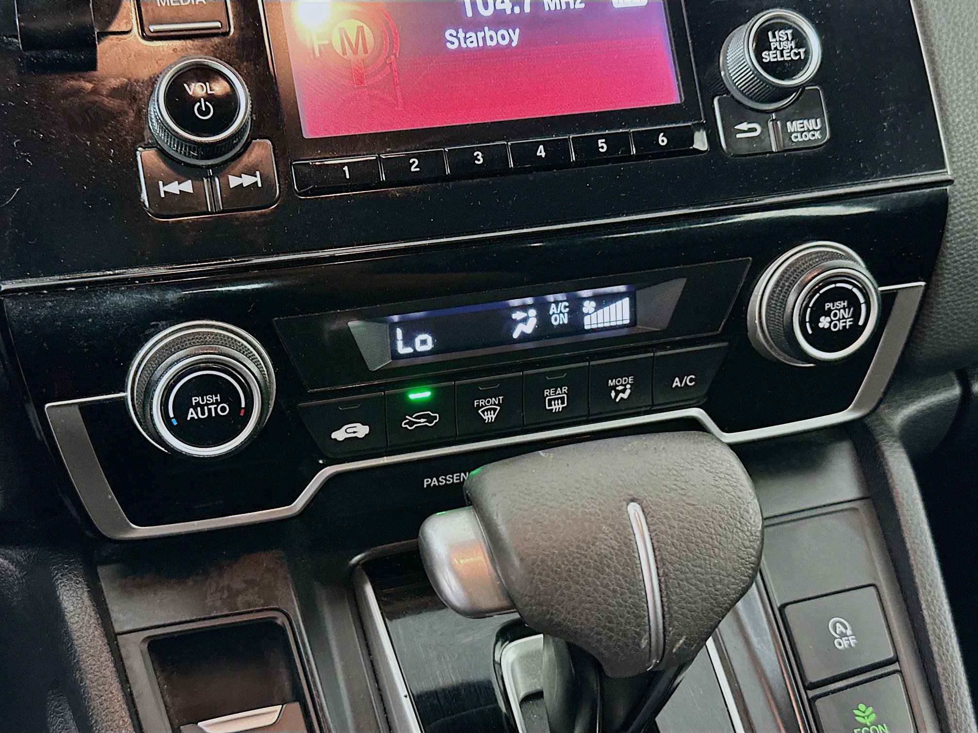 Used 2020 Honda CR-V LX image 22