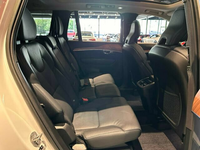 Used 2023 Volvo XC90 B6 Plus w/ Protection Package Premier AWD/4WD image 24