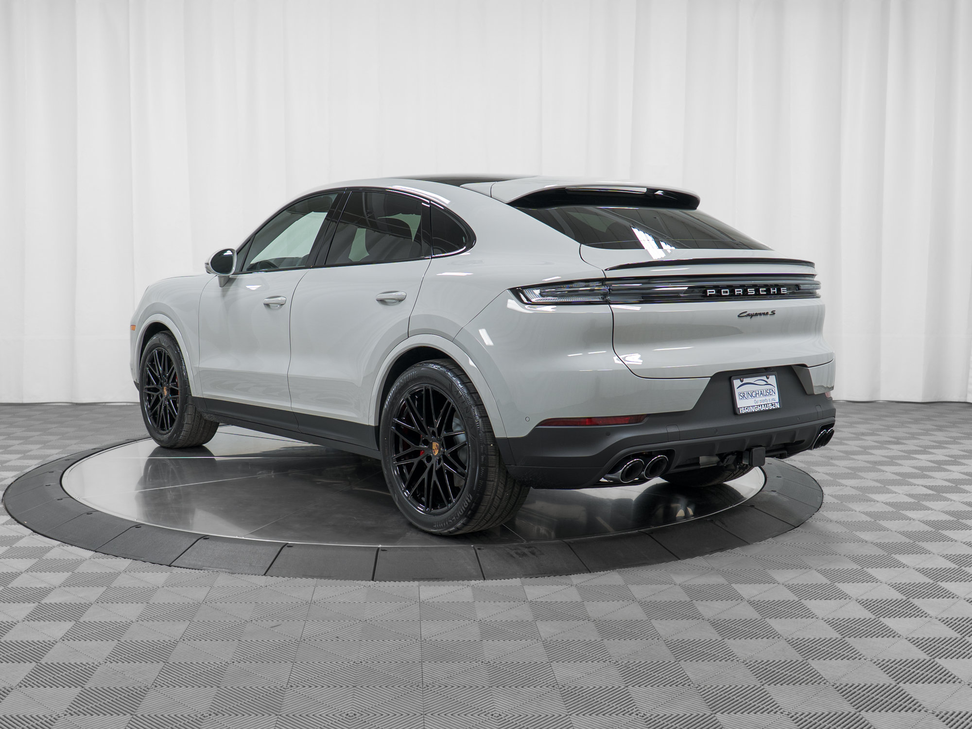 New 2026 Porsche Cayenne S AWD/4WD image 3