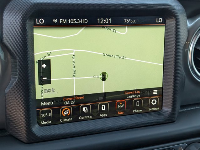 Used 2020 Jeep Wrangler Unlimited Sahara AWD/4WD image 23