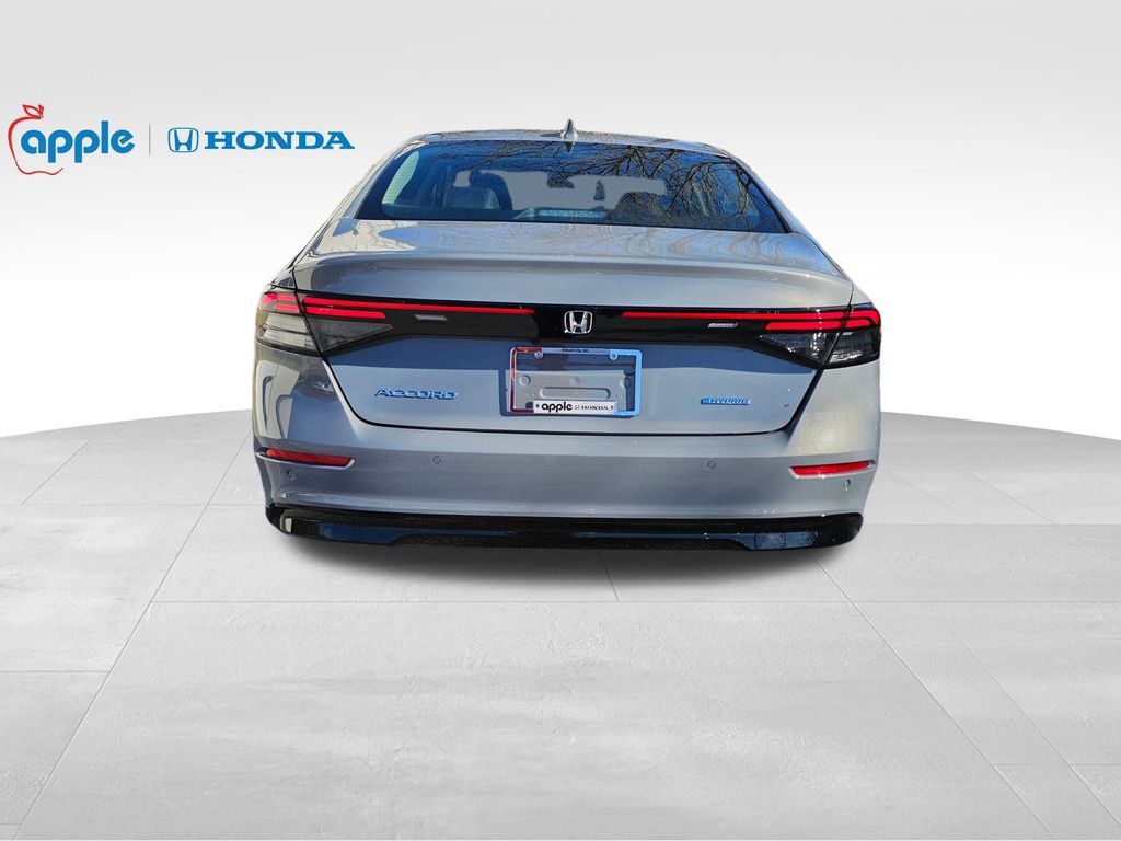 Used 2025 Honda Accord EX-L image 6