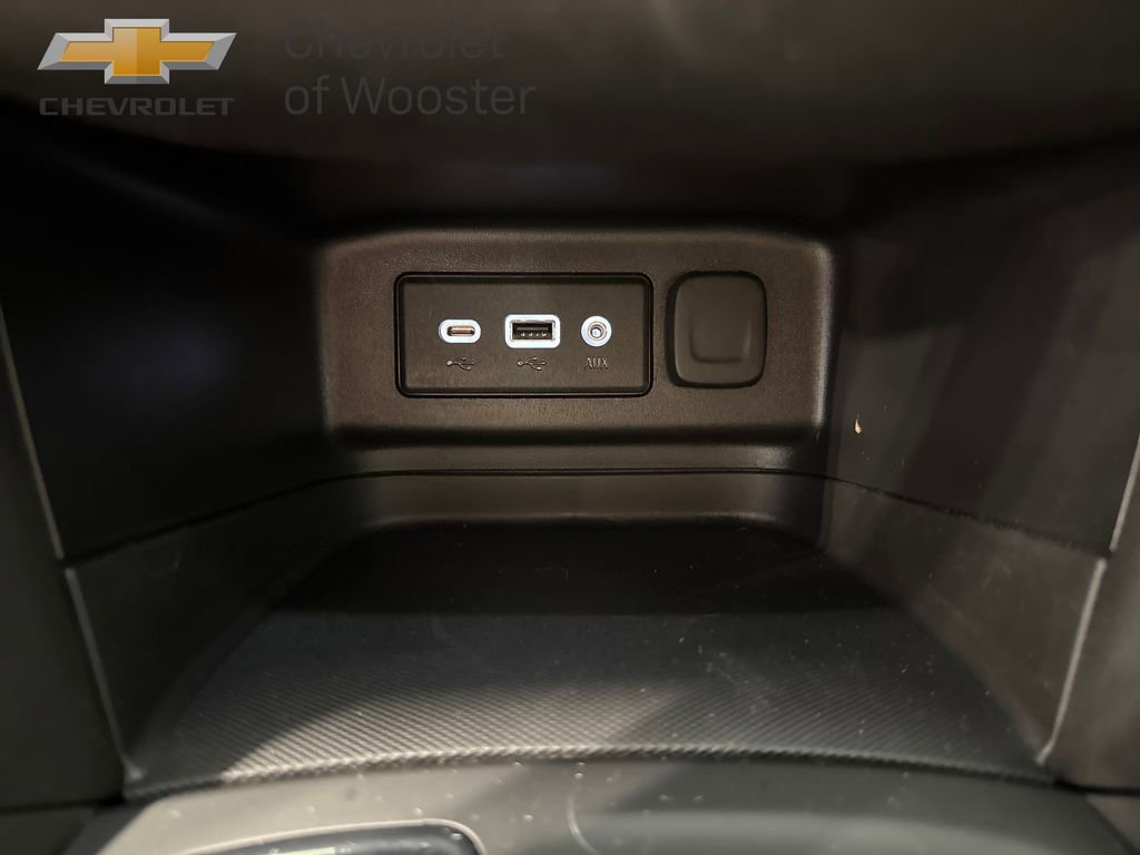 Used 2023 Chevrolet Equinox RS image 15