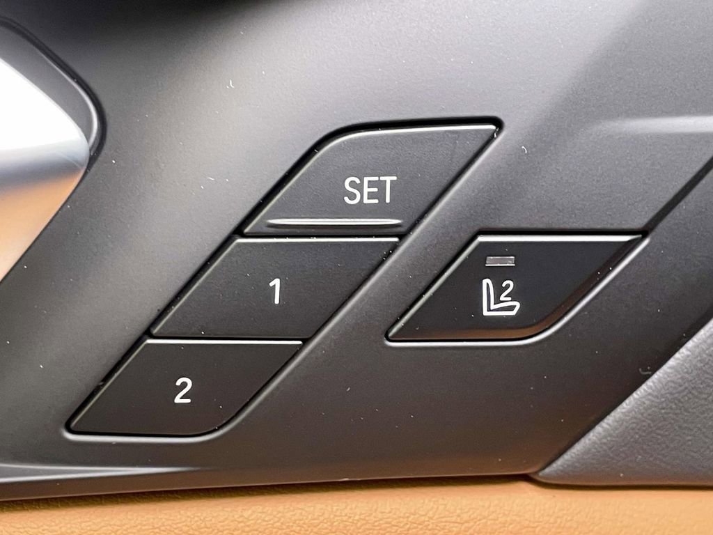 New 2026 BMW X5 xDrive50e AWD/4WD image 31