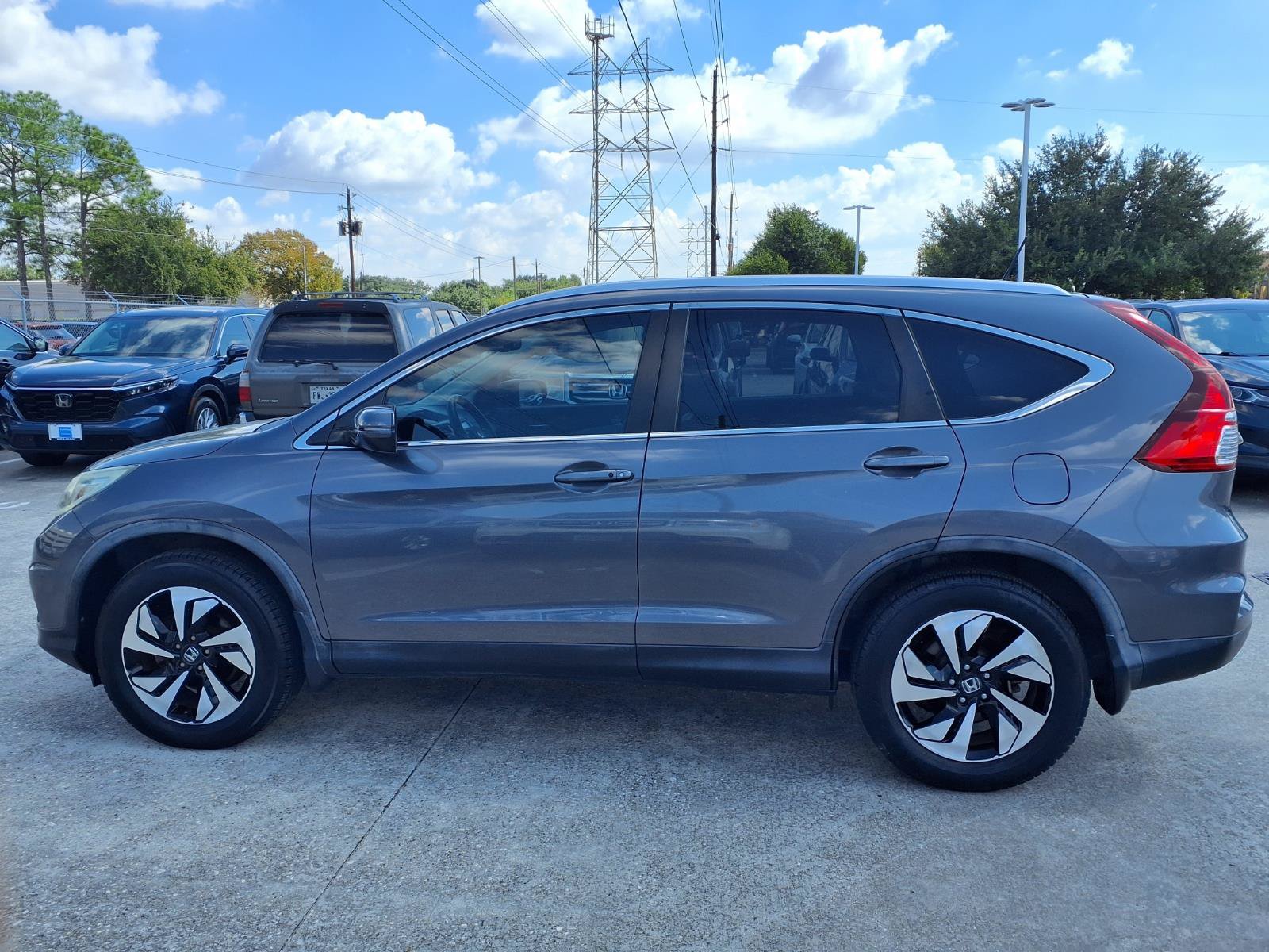 Used 2015 Honda CR-V Touring image 24