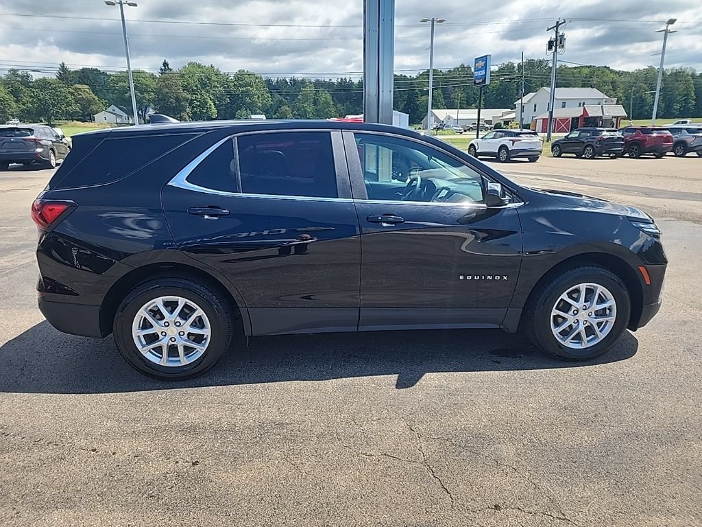 Used 2023 Chevrolet Equinox LT AWD/4WD image 8