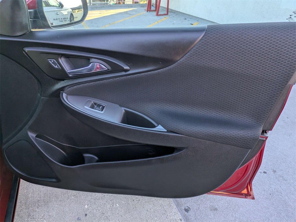 Used 2024 Chevrolet Malibu LT image 34