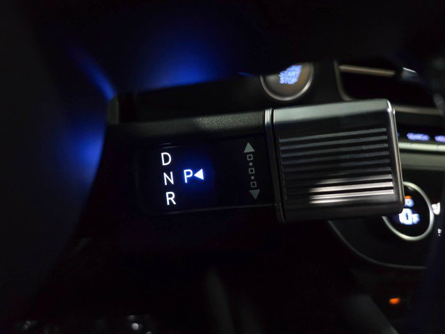 Used 2025 Hyundai Sonata Limited FWD image 25