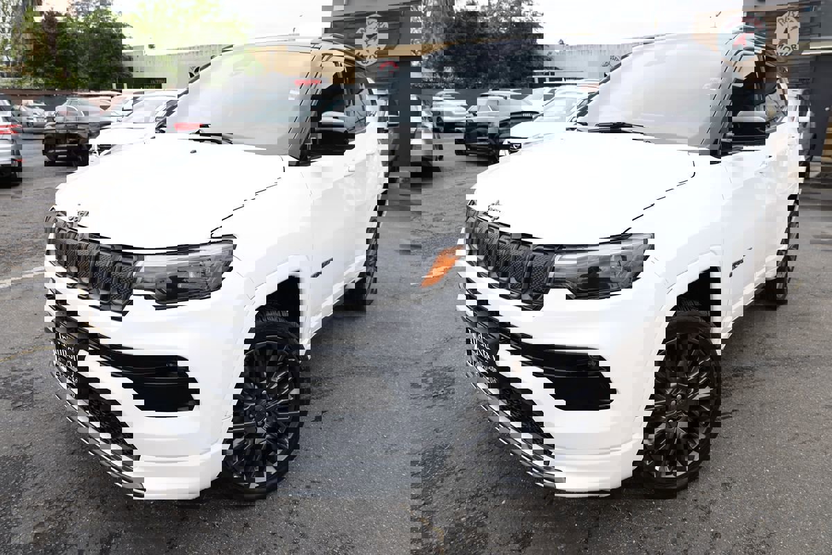 Used 2022 Jeep Compass High Altitude image 2