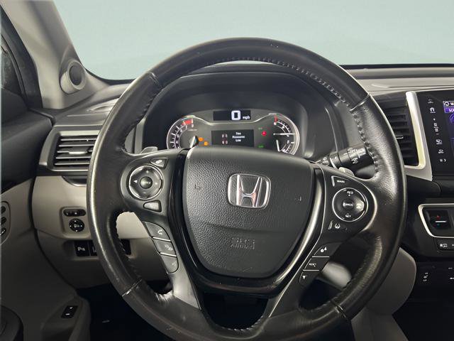 Used 2018 Honda Pilot Touring image 21